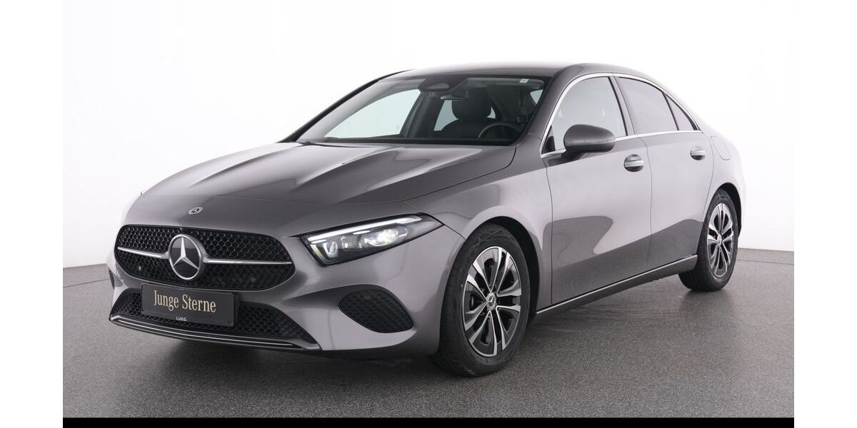 Mercedes-Benz A 180 3.294 km 31.385 &euro; Essen 45309