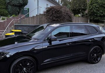 VW Touareg 13.854 km 53.399 &euro; Essen 45276