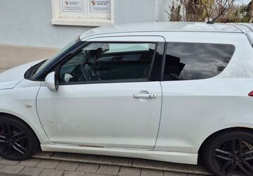 Suzuki Swift 89.000 km 7.700 &euro; Essen 45134