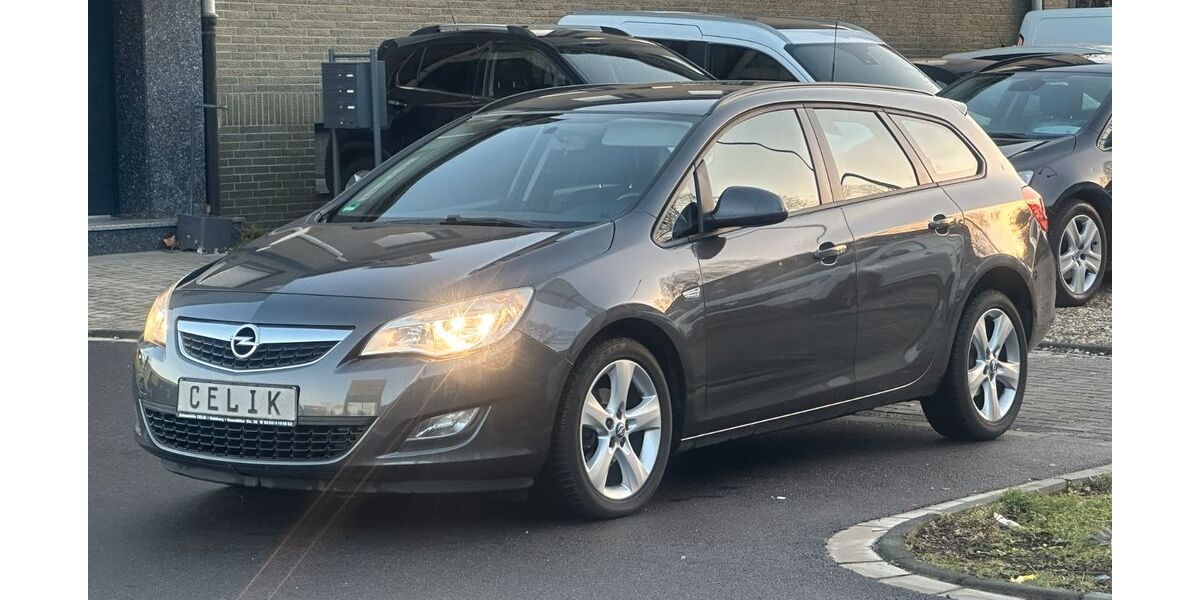 Opel Astra 168.000 km 4.950 &euro; Duisburg 47138