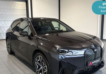 BMW iX 17.196 km 42.590 &euro; Wuppertal 42287