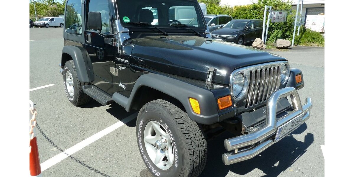Jeep Wrangler 2.5 Sport Hartop Verdeck kein Tüv 123.000 km 8.900 &euro; Ratingen 40885
