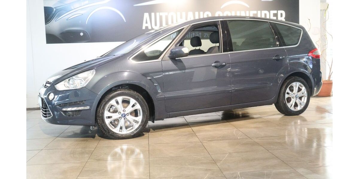 Ford S-Max 151.643 km 7.200 &euro; Ratingen 40880