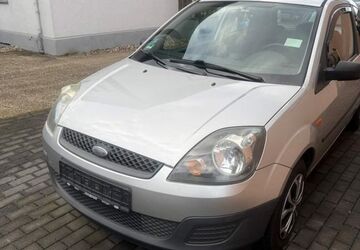 Ford Fiesta 163.660 km 2.749 &euro; Bochum 44805