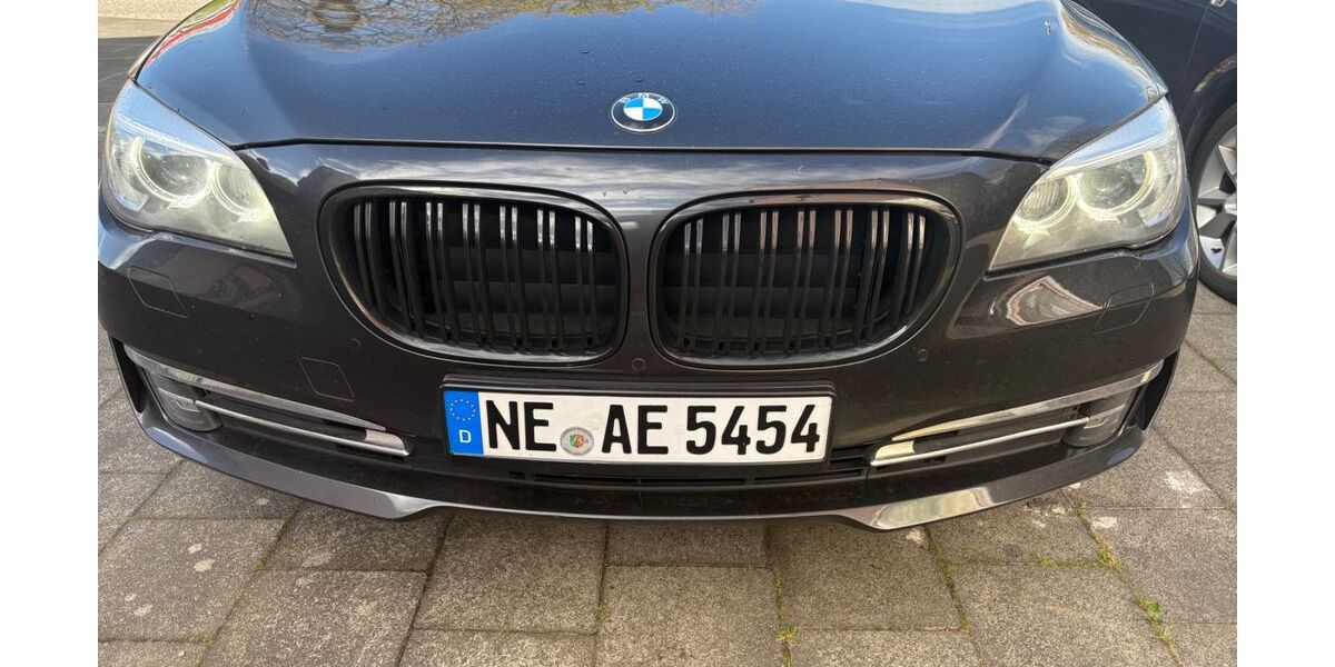BMW 730 188.000 km 15.500 &euro; Neuss 41460