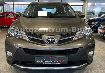 Toyota RAV 4 57.000 km 14.990 &euro; Gelsenkirchen 45881