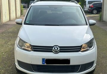 VW Touran 171.000 km 7.999 &euro; Bochum 44787