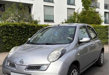 Nissan Micra 156.000 km 1.950 &euro; Essen 45326