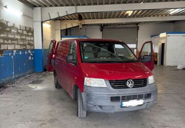 VW T5 Transporter 296.000 km 2.500 &euro; Bottrop 46240