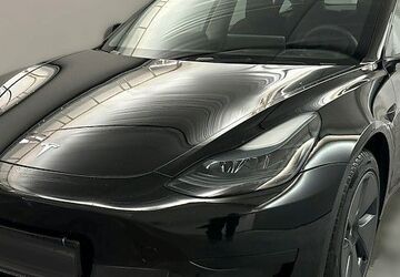 Tesla Model 3 67.800 km 28.900 &euro; Bochum 44803