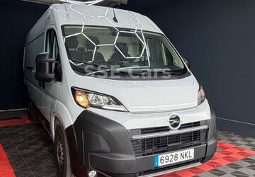 Opel Movano 24.000 km 22.900 &euro; Bochum 44795