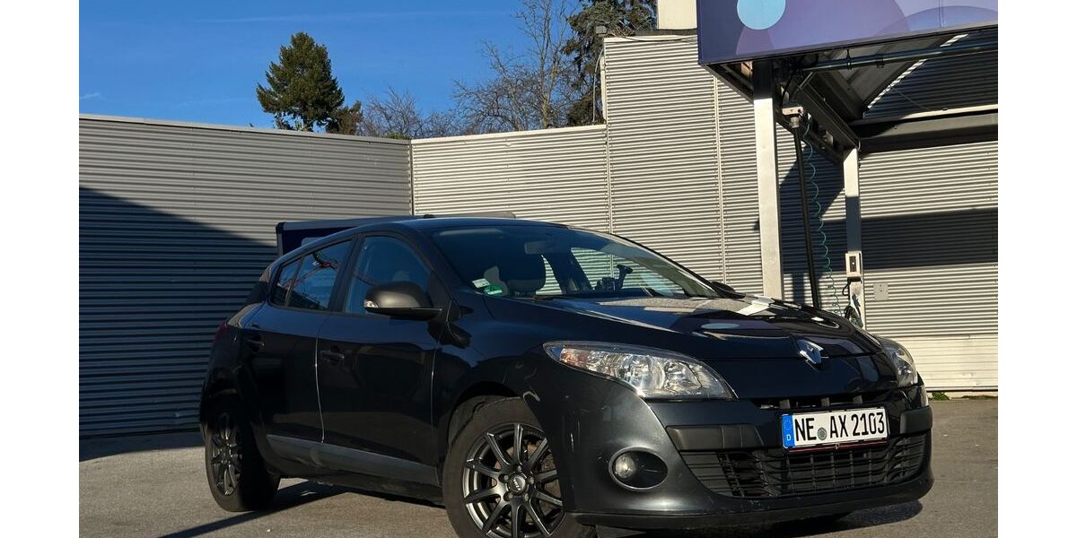 Renault Megane 168.500 km 4.199 &euro; Neuss 41460