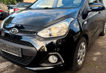 Hyundai i10 64.960 km 7.390 &euro; Remscheid 42859