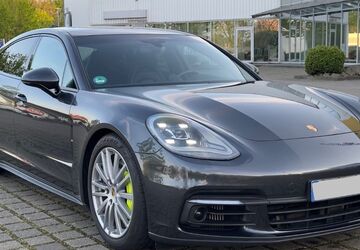 Porsche Panamera 62.000 km 62.790 &euro; Mülheim an der Ruhr 45478