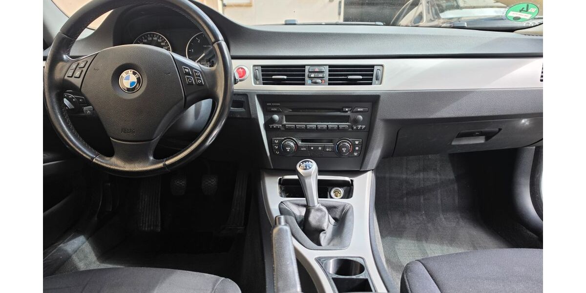 BMW 318 270.196 km 3.200 &euro; Gelsenkirchen 45879
