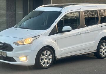 Ford Tourneo Connect 155.000 km 13.880 &euro; Duisburg 47138
