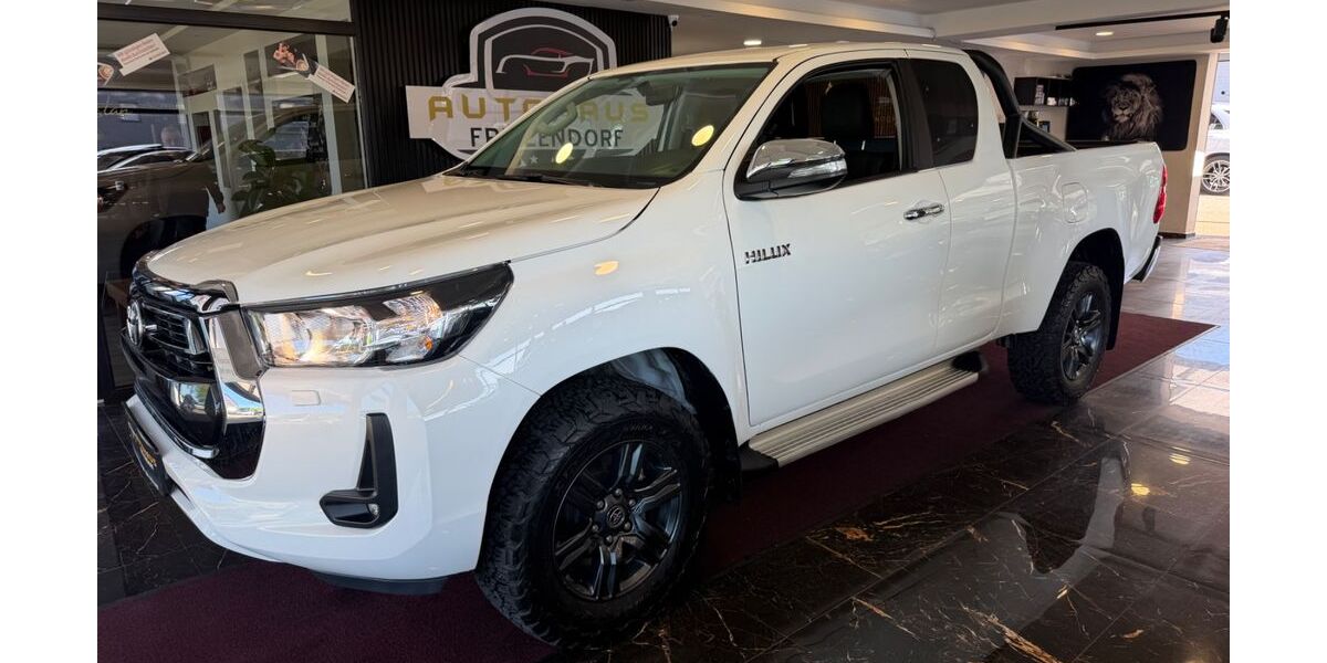 Toyota Hilux 55.599 km 34.950 &euro; Essen 45139