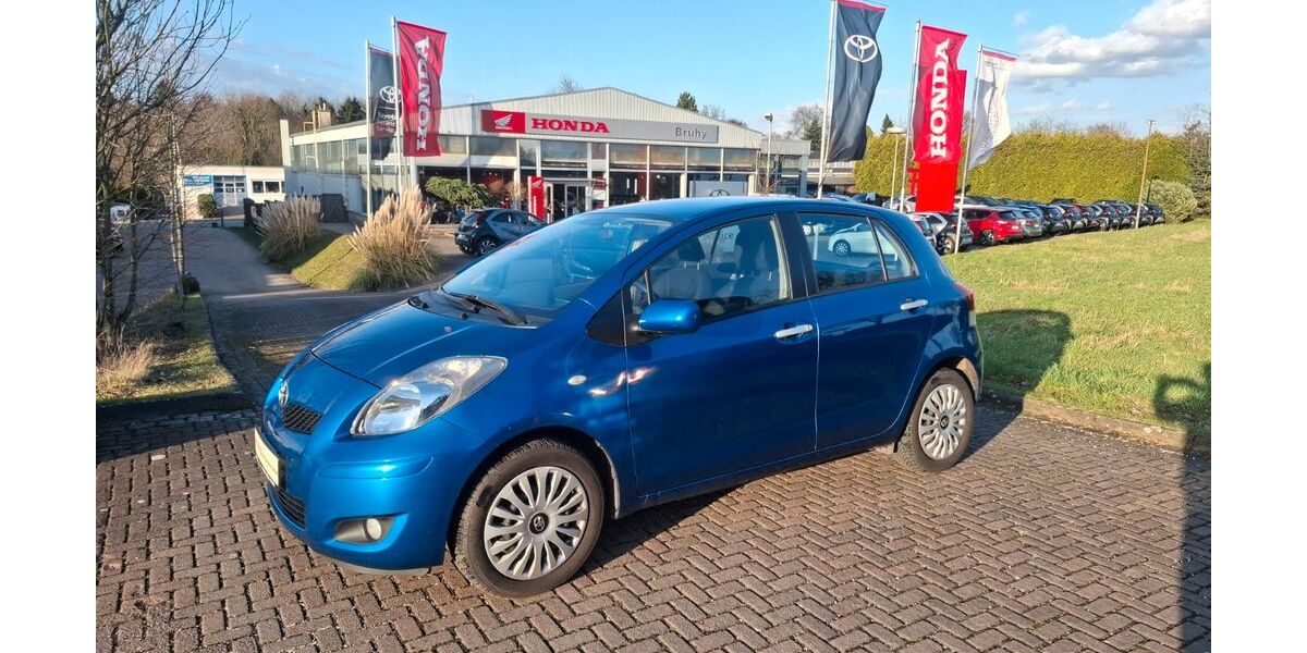 Toyota Yaris 110.480 km 3.000 &euro; Ratingen 40882