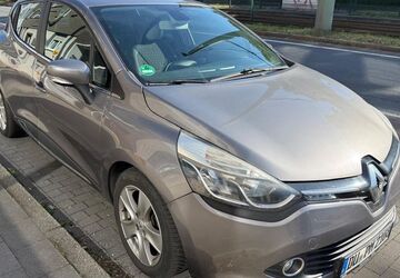 Renault Clio 23.500 km 10.999 &euro; Duisburg 47139