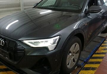 Audi e-tron 69.998 km 37.945 &euro; Hagen 58091