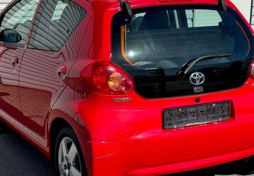 Toyota Aygo (X) 108.220 km 3.990 &euro; Solingen 42719