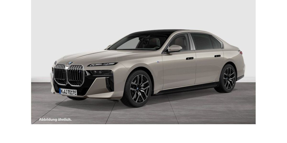 BMW i7 18.017 km 91.380 &euro; Düsseldorf 40595