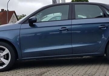 Audi A1 95.000 km 8.499 &euro; Neuss 41468