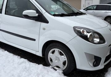 Renault Twingo 106.056 km 3.790 &euro; Solingen 42653