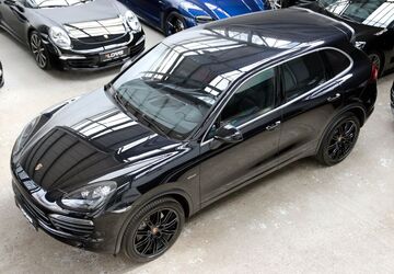 Porsche Cayenne 168.172 km 26.490 &euro; Düsseldorf 40237