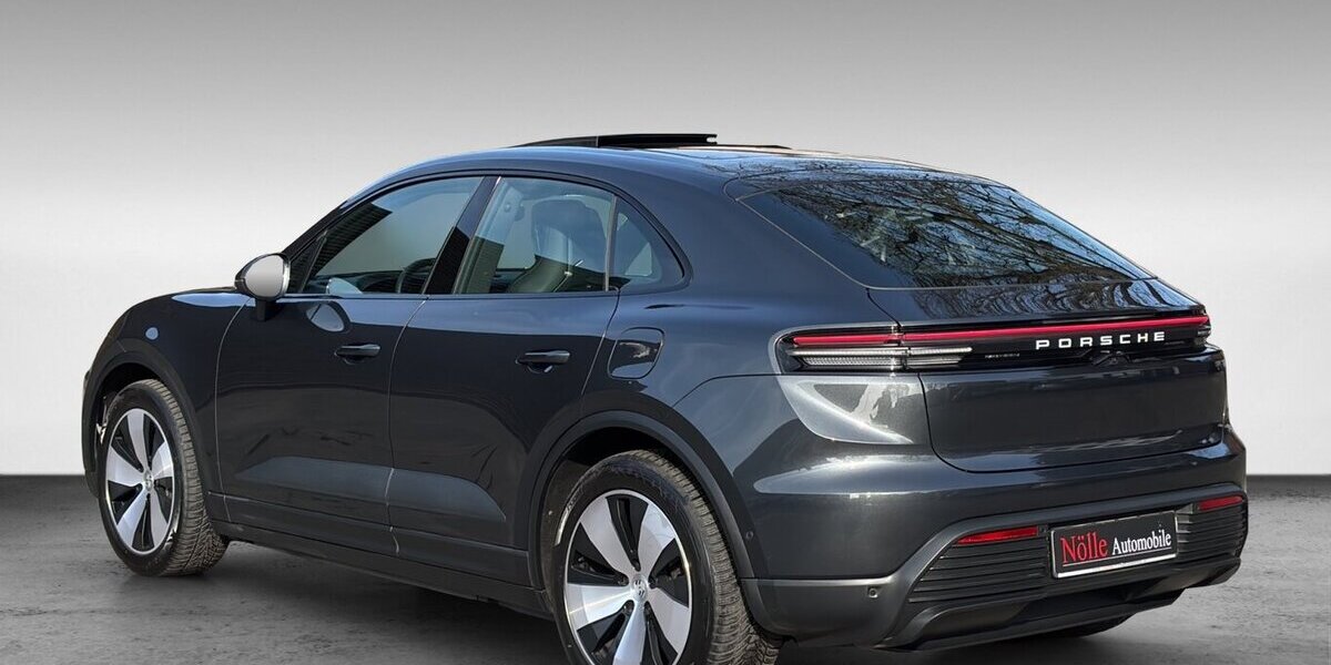 Porsche Macan 4 Bose Pano Volleder 0,25% 23.997 km 75.500 &euro; Wuppertal 42327