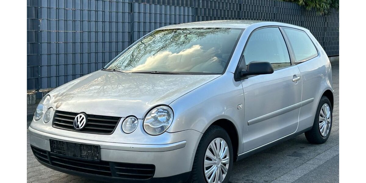 VW Polo 112.500 km 1.499 &euro; Solingen 42655