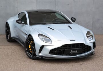 Aston Martin V8 Vantage 10.324 km 169.500 &euro; Düsseldorf 40591