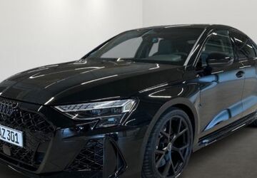 Audi RS3 2.500 km 69.680 &euro; Düsseldorf 40233