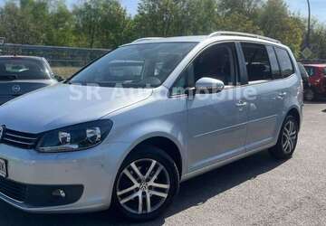 VW Touran 118.045 km 10.750 &euro; Bottrop 46238